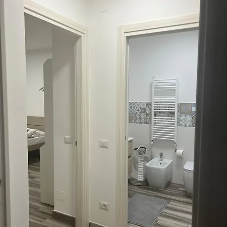 77 Lägenhet Neapel